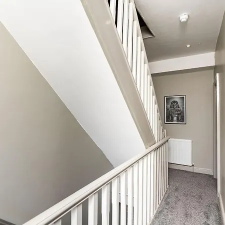 Springmill Gem Apartment