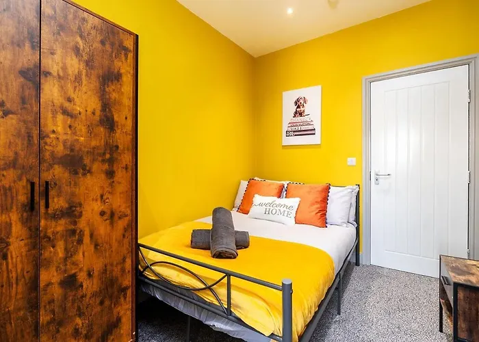 Springmill Gem Bradford (West Yorkshire)