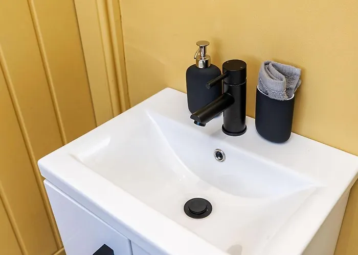 Springmill Gem Apartment