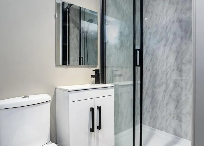 Springmill Gem * Bradford (West Yorkshire)